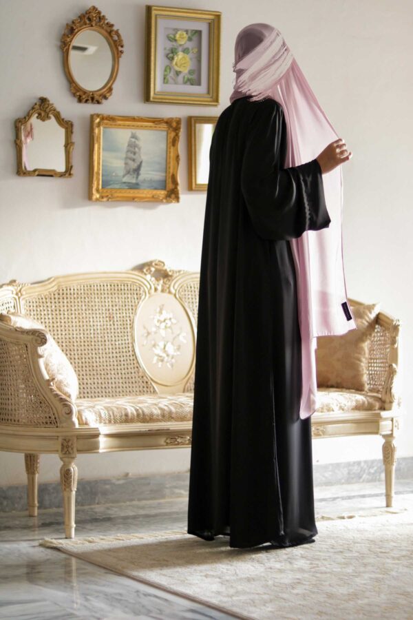 Wide hot sale sleeve abaya