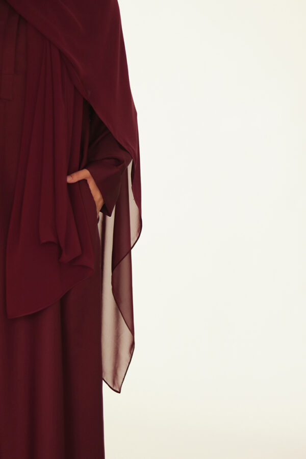 Rosewood Sleek Everyday Abaya - Image 3