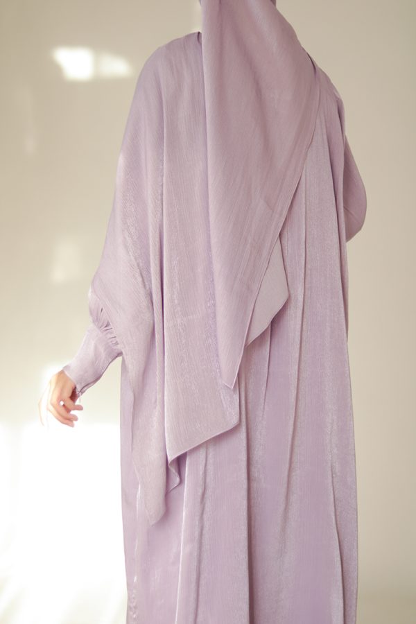 Lavender Crinkle Shimmer Abaya - Image 10