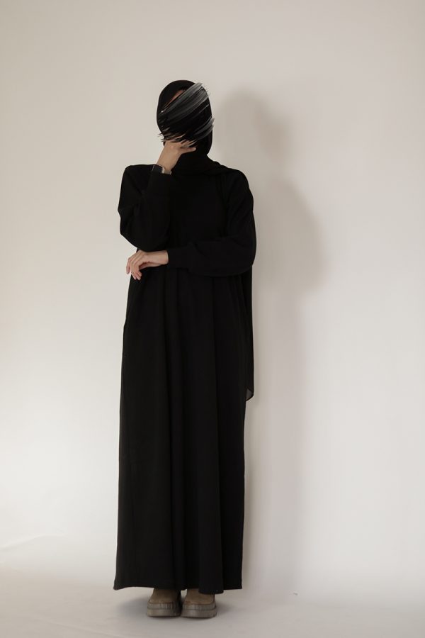 Black Knit Abaya - Image 9