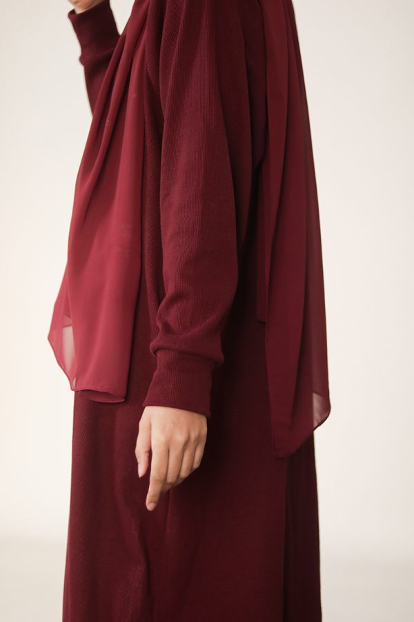 Burgundy Knit Abaya - Image 11