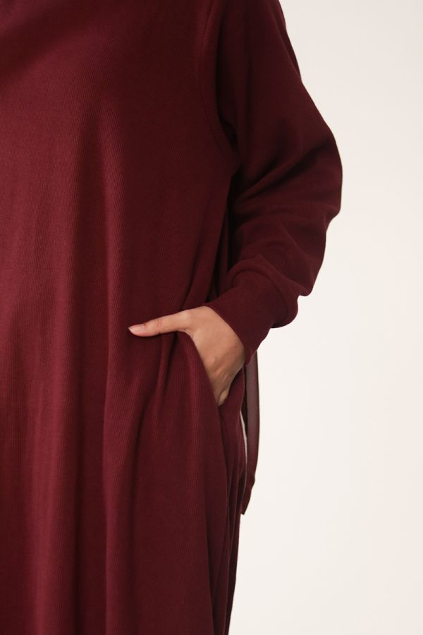 Burgundy Knit Abaya - Image 10