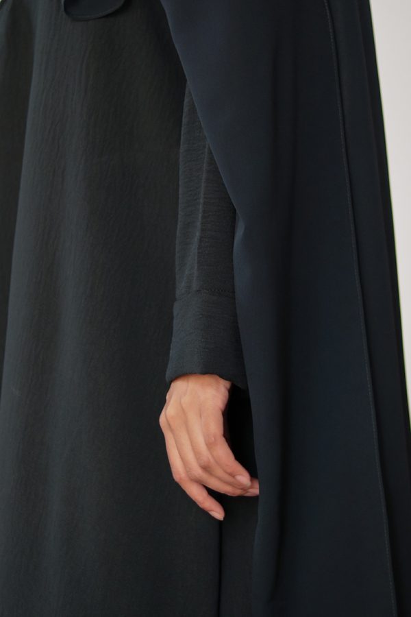 Pine Dream Sleek Abaya - Image 7