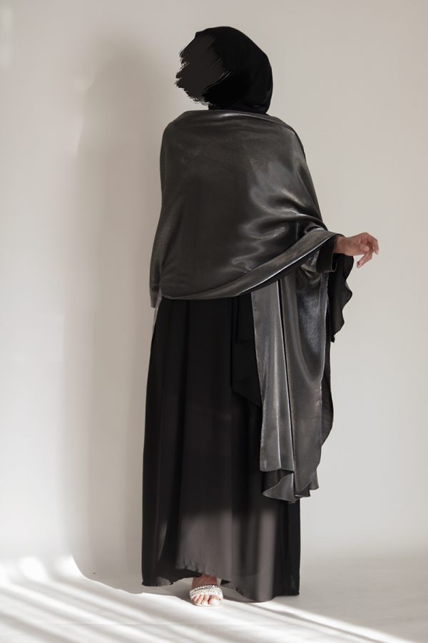 Layli Metallic Cape Shawl (Free Size) - Image 5
