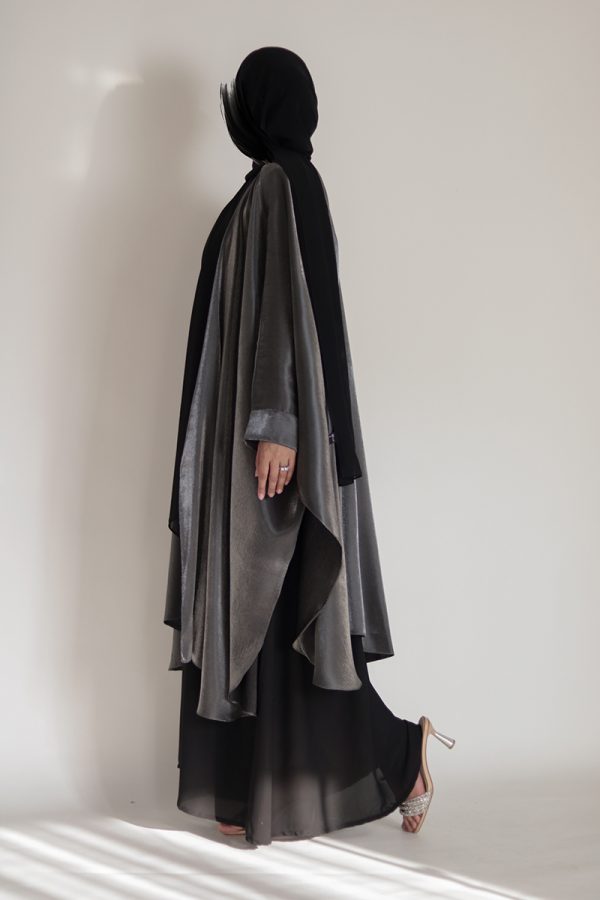 Layli Metallic Cape Shawl (Free Size) - Image 8