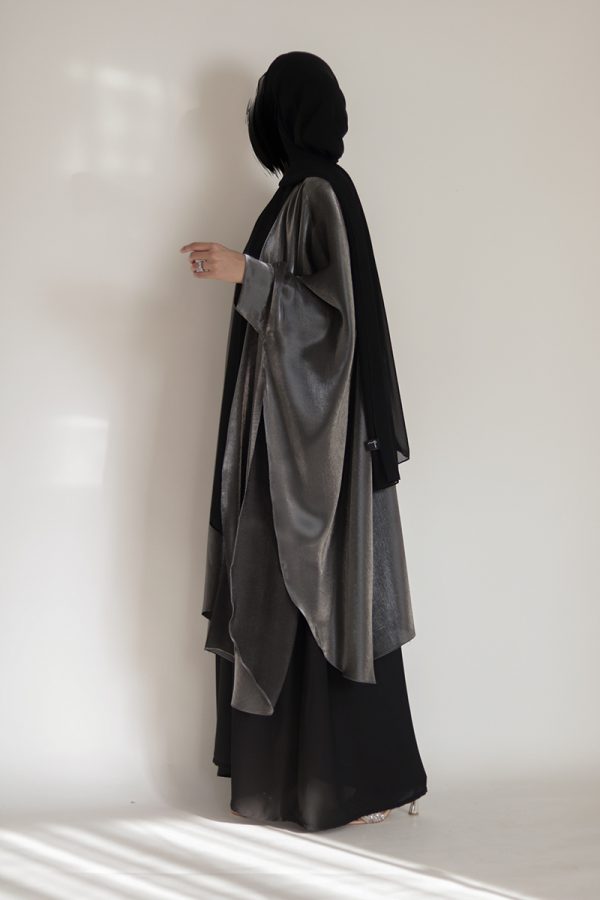 Layli Metallic Cape Shawl (Free Size) - Image 9