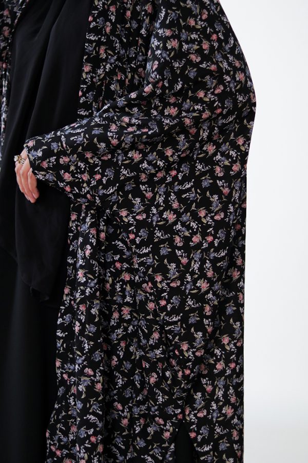 Black Bloom Floral Shrug - Image 5