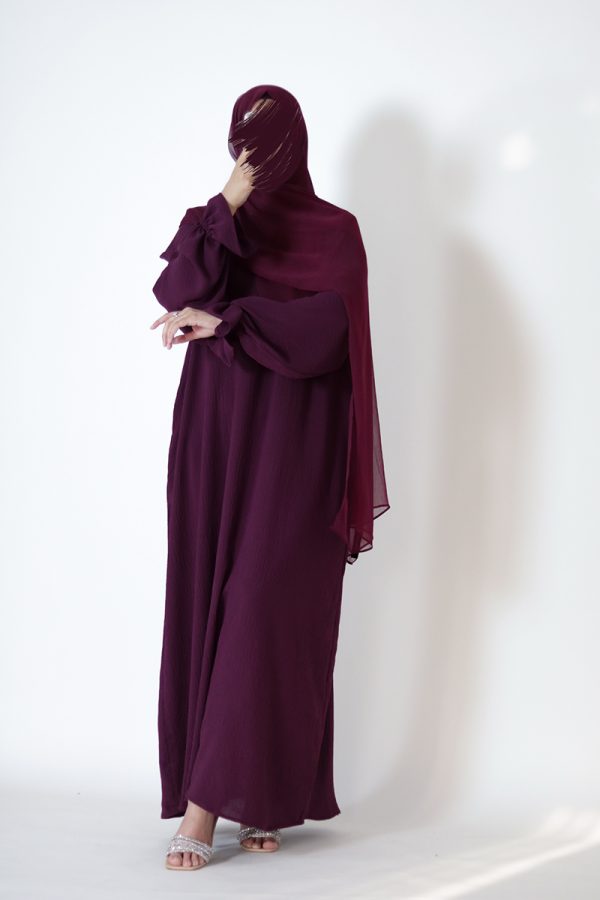 Magenta Petal Everyday Abaya (Elastic Sleeves) - Image 6