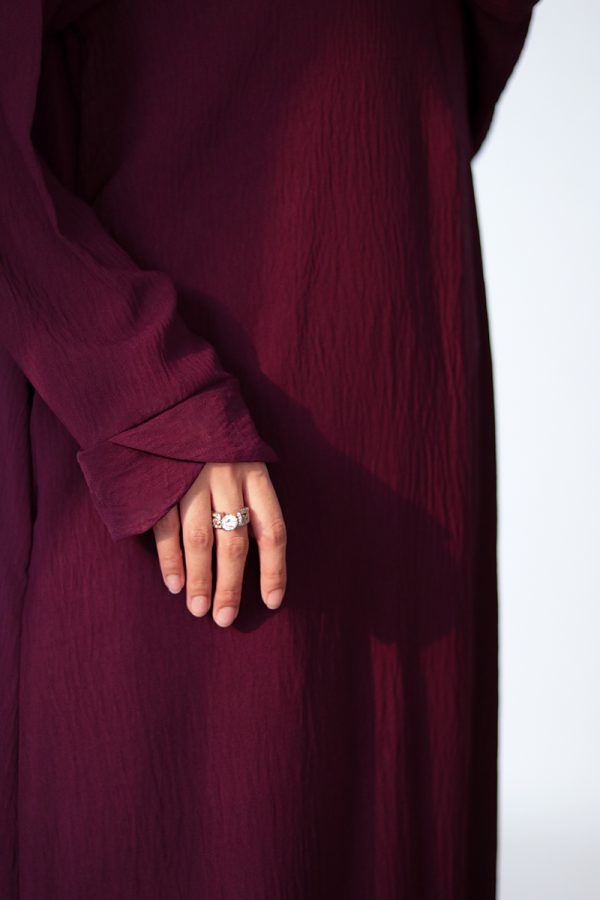 Magenta Tulip Everyday Abaya - Image 9