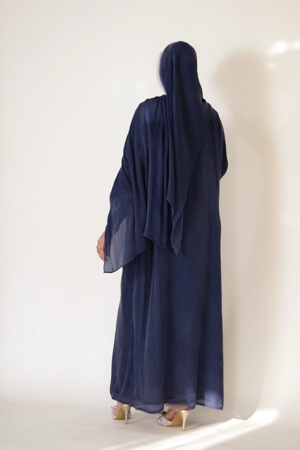 Midnight Blue Dream Muse Abaya - Image 5