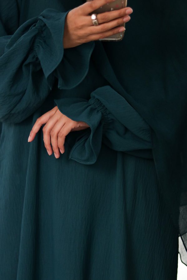 Peacock Petal Everyday Abaya (Elastic Sleeves) - Image 8