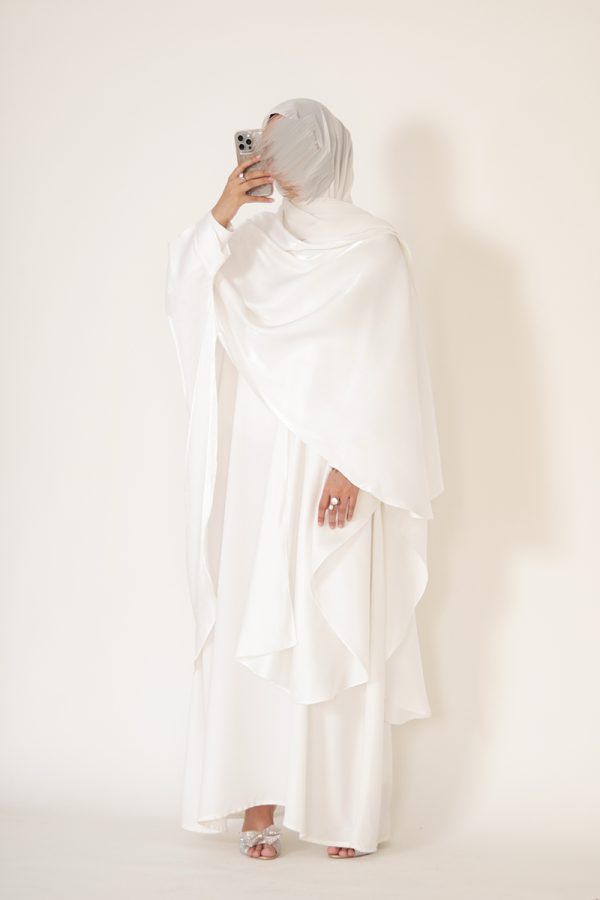 Sea Shell Cape Shawl - Image 2