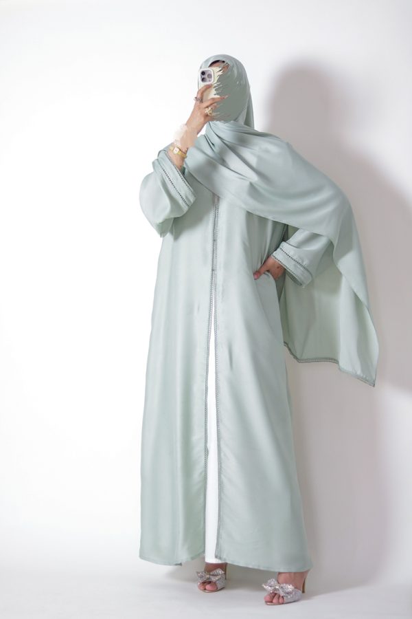 Aquamarine Silk Abaya - Image 2
