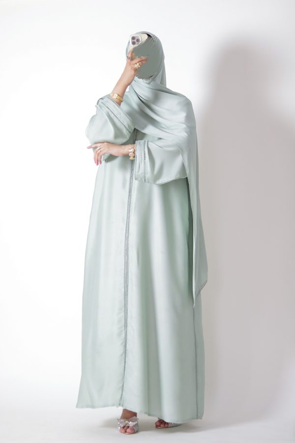 Aquamarine Silk Abaya - Image 11