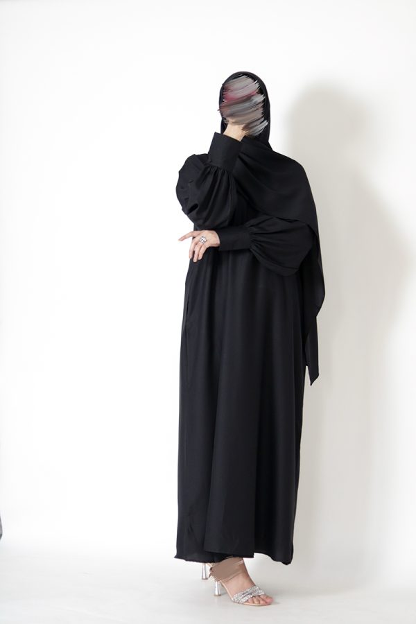 Moonlit Black Textured Silk Muse Abaya - Image 9