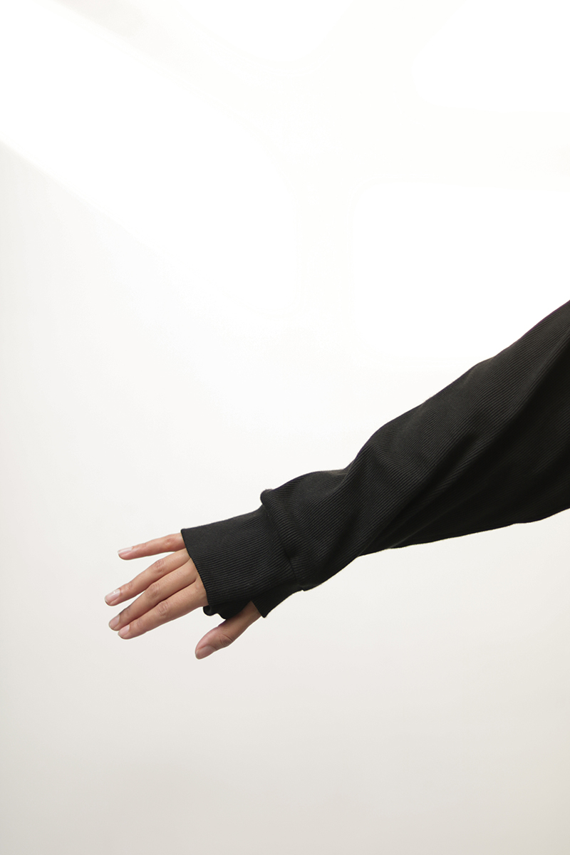 Black Knit Abaya 14 Black Knit Abaya - Image 14