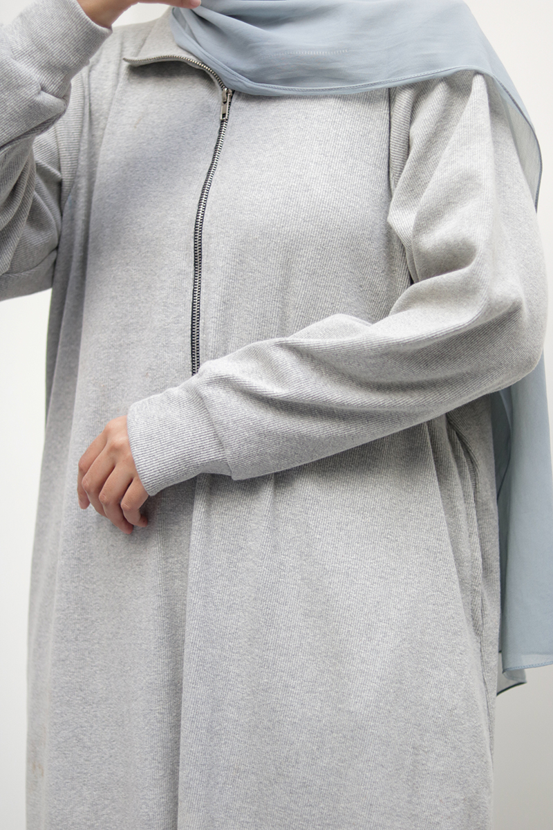 Light Grey Knit Abaya 5 Light Grey Knit Abaya - Image 5
