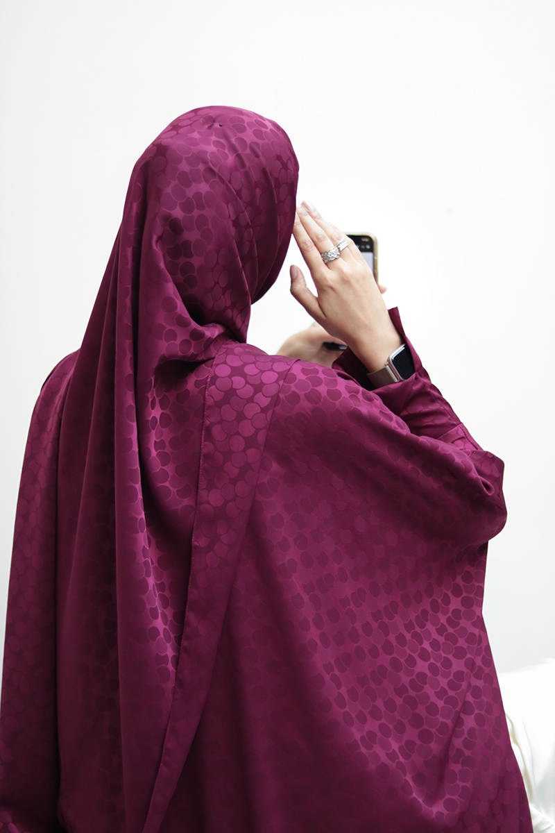 Garnet Silk Abaya 11 Garnet Silk Abaya - Image 11
