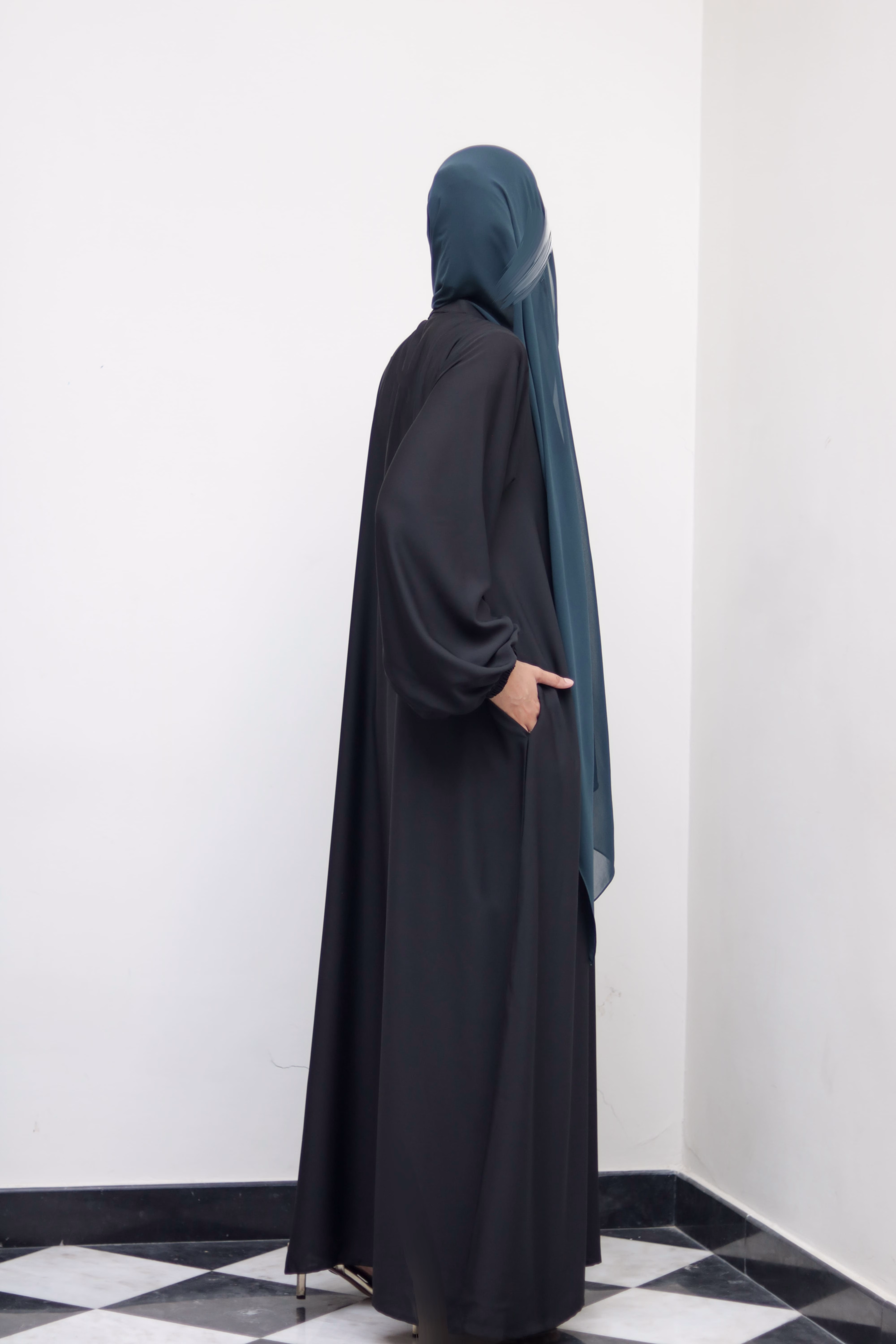 Black Everyday Wear Abaya 10 Black Everyday Wear Abaya - Image 10