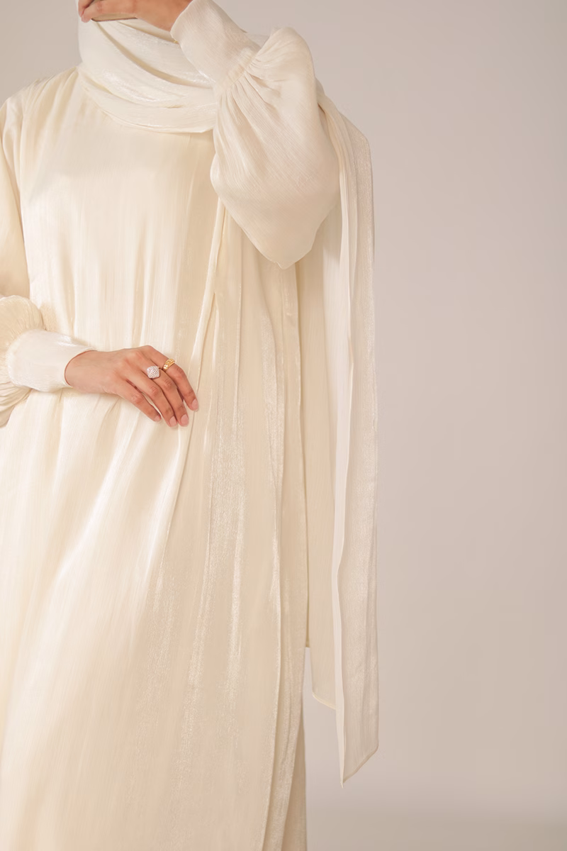 Sea Shell Dream Muse Abaya - Image 13