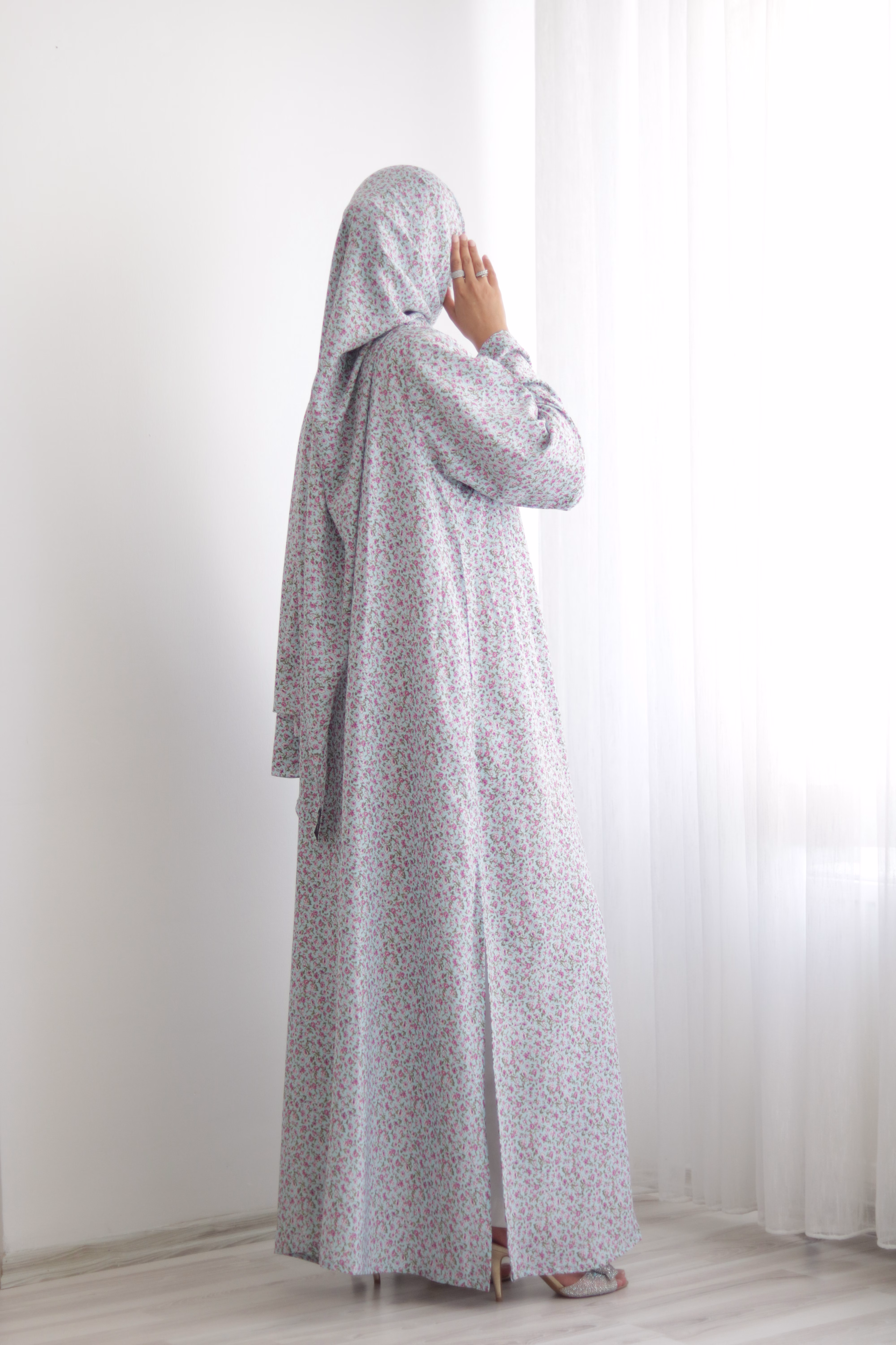 Turquoise Floral Kimono Abaya - Image 2